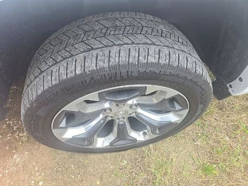 Used 2020 RAM 1500 Limited AWD/4WD image 4