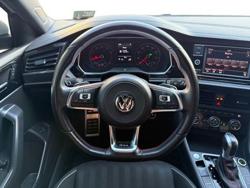 Used 2019 Volkswagen Jetta GLI FWD image 14