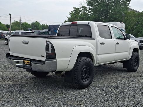 Used 2011 Toyota Tacoma 4x4 Double Cab w/ SR5 Pkg #2 image 7