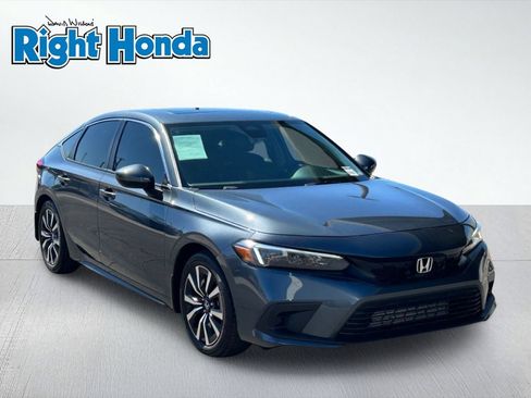 Used 2024 Honda Civic EX-L image 8
