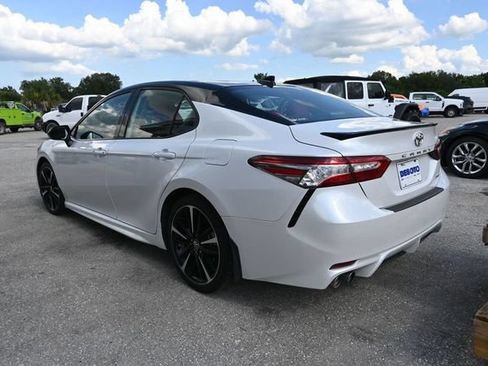Used 2020 Toyota Camry XSE w/ Navigation Package FWD image 10