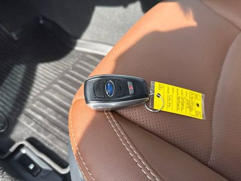 Used 2019 Subaru Outback 3.6R Touring AWD/4WD image 30