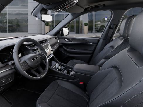 New 2026 Jeep Grand Cherokee L 2WD image 22