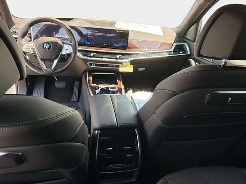 New 2027 BMW X7 xDrive40i AWD/4WD image 18