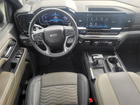 Used 2023 Chevrolet Silverado 1500 ZR2 w/ Technology Package image 12