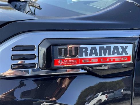 New 2026 GMC Sierra 2500 Denali w/ Denali Reserve Package image 7