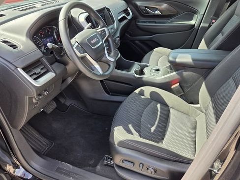 Used 2023 GMC Terrain SLE w/ Driver Convenience Package AWD/4WD image 8