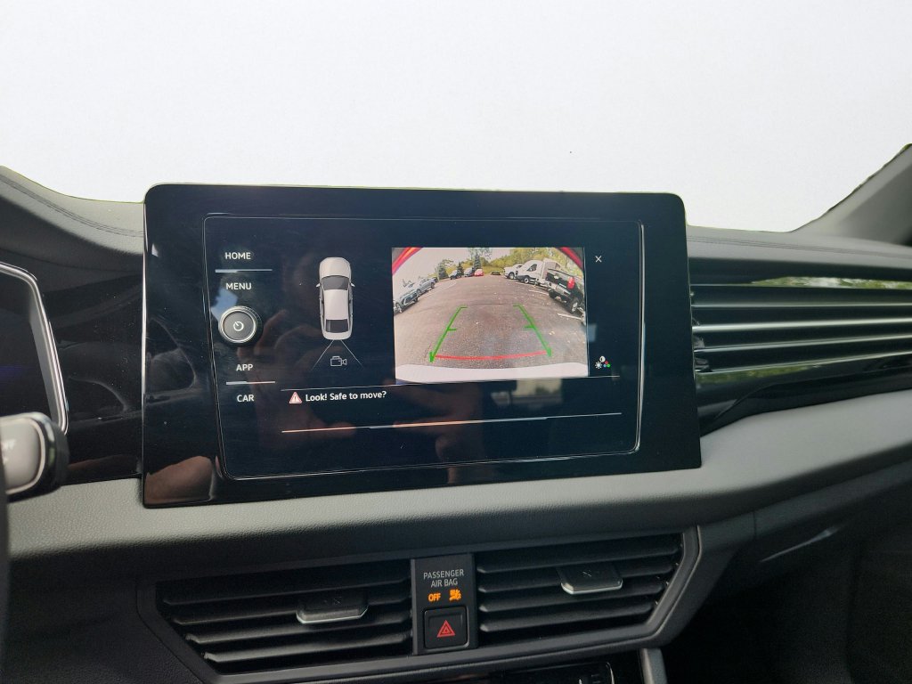 Certified 2025 Volkswagen Jetta Sport FWD image 16
