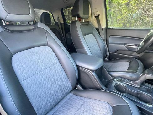 Used 2016 Chevrolet Colorado Z71 image 31