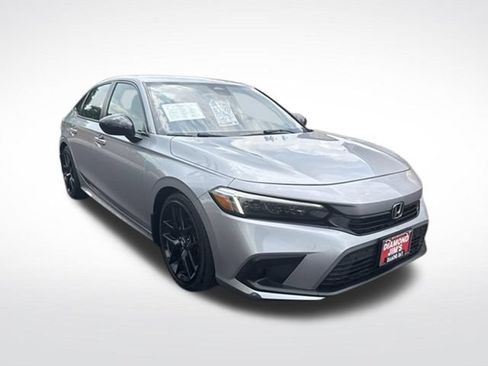 Used 2022 Honda Civic Sport image 1