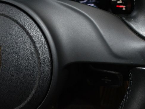 Used 2013 Porsche 911 Carrera RWD image 32
