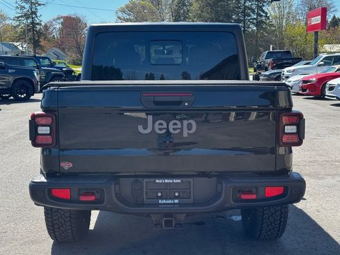 Used 2020 Jeep Gladiator Rubicon w/ Uconnect 4C Nav & Sound Group AWD/4WD image 5