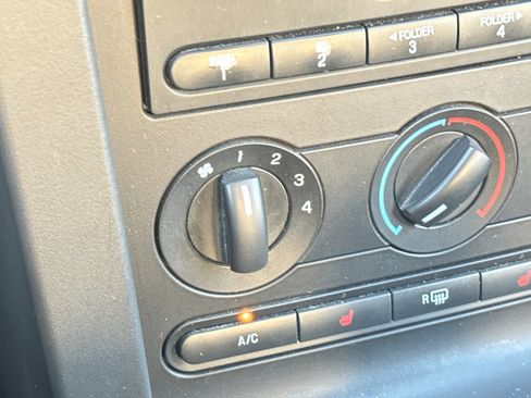 Used 2008 Ford Mustang GT Premium image 27