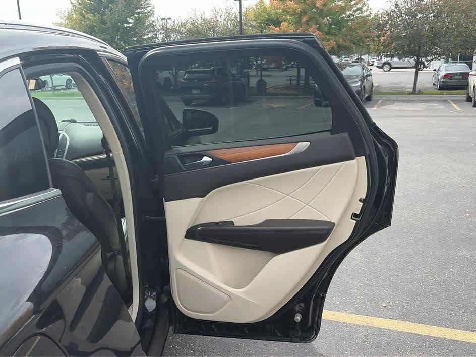 Used 2015 Lincoln MKC AWD w/ Equipment Group 102A Reserve image 25