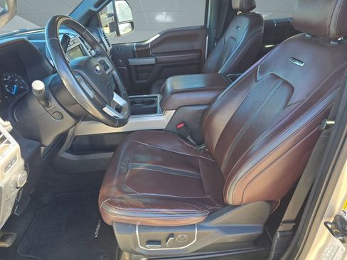 Used 2017 Ford F450 Platinum w/ Platinum Ultimate Package image 5