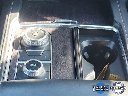 Certified 2022 Ford Expedition Platinum image 18