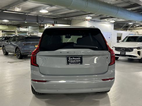 Used 2026 Volvo XC90 B6 Ultra w/ Protection Package AWD/4WD image 3