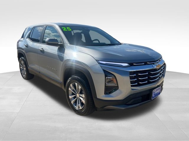 Used 2025 Chevrolet Equinox LT FWD image 9
