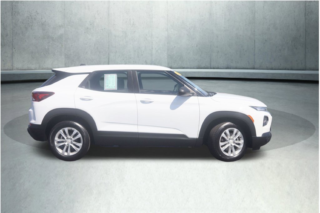 Used 2023 Chevrolet TrailBlazer LS FWD image 6