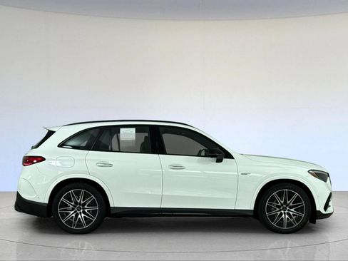 Used 2025 Mercedes-Benz GLC 43 AMG 4MATIC image 9