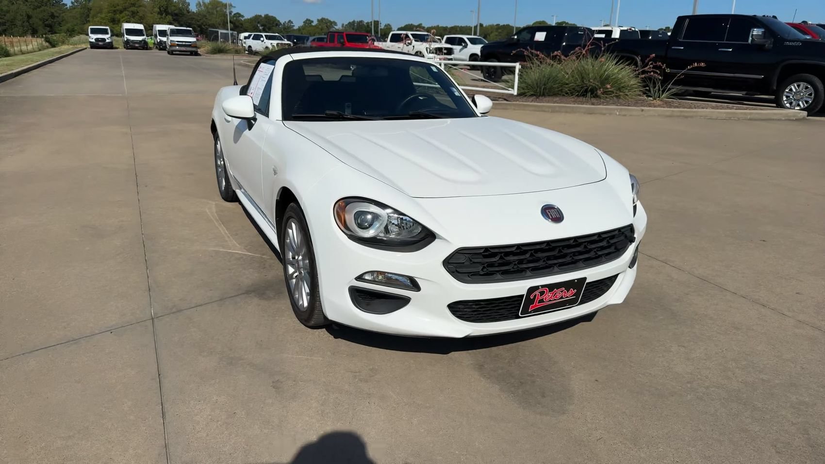 Used 2017 FIAT 124 Spider Classica RWD image 3