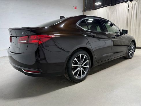 Used 2016 Acura TLX V6 w/ Technology Package FWD image 4