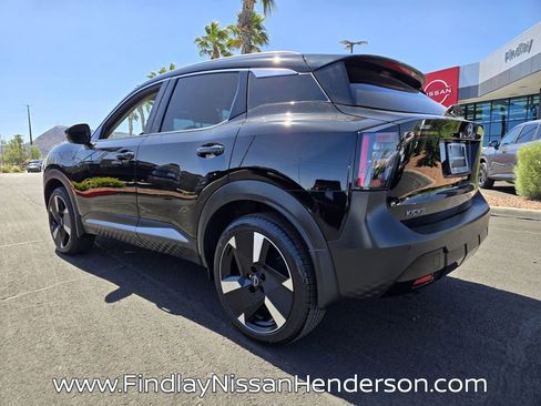 Used 2025 Nissan Kicks SR AWD/4WD image 4