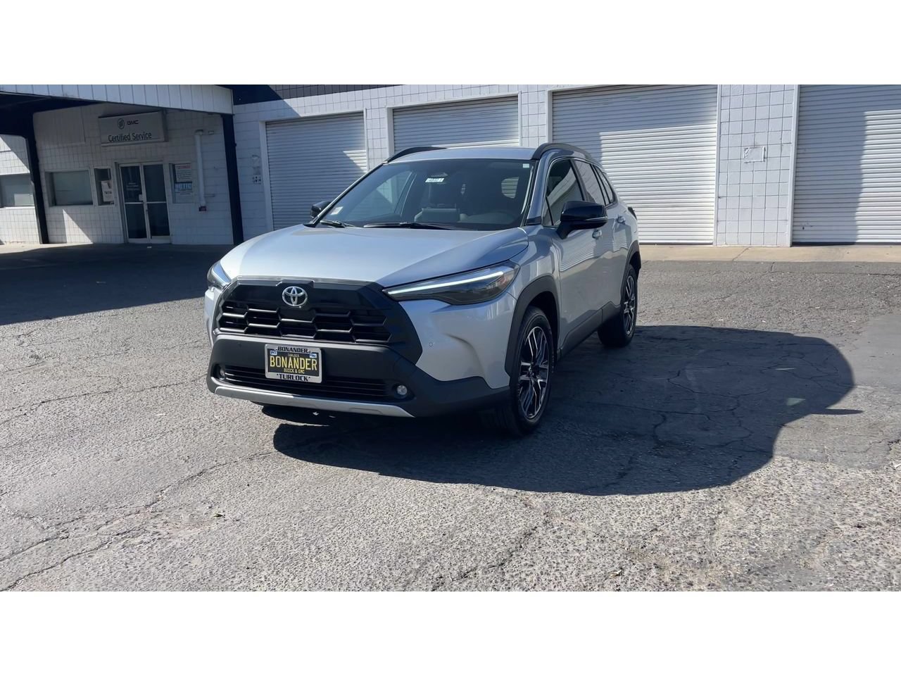 Used 2026 Toyota Corolla Cross XLE AWD/4WD image 6
