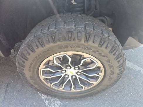 Used 2022 Chevrolet Colorado ZR2 AWD/4WD image 18