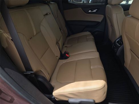 Used 2024 Chevrolet Blazer Premier w/ Enhanced Convenience Package AWD/4WD image 28