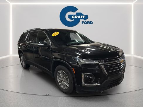 Used 2023 Chevrolet Traverse LT w/ LPO, Floor Liner Package AWD/4WD image 4