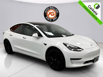 Used 2018 Tesla Model 3 Mid Range