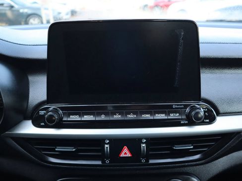 Used 2021 Kia Forte LXS FWD image 21
