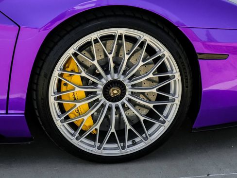 Used 2018 Lamborghini Aventador S AWD/4WD image 46