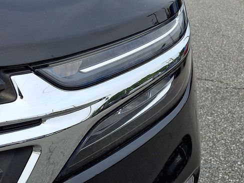 Certified 2023 Chevrolet Equinox LT FWD image 9