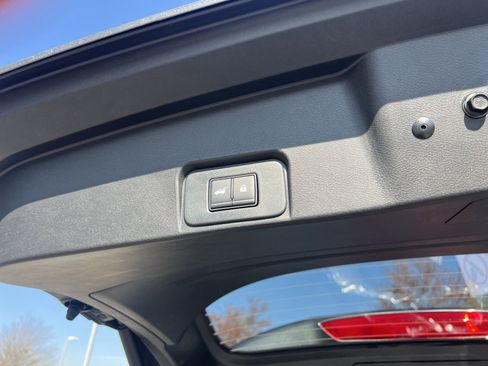 New 2026 Nissan Rogue SV image 23