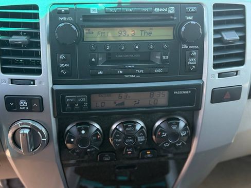 Used 2004 Toyota 4Runner Limited AWD/4WD image 67