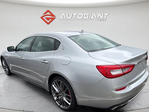 Used 2014 Maserati Quattroporte GTS RWD image 3