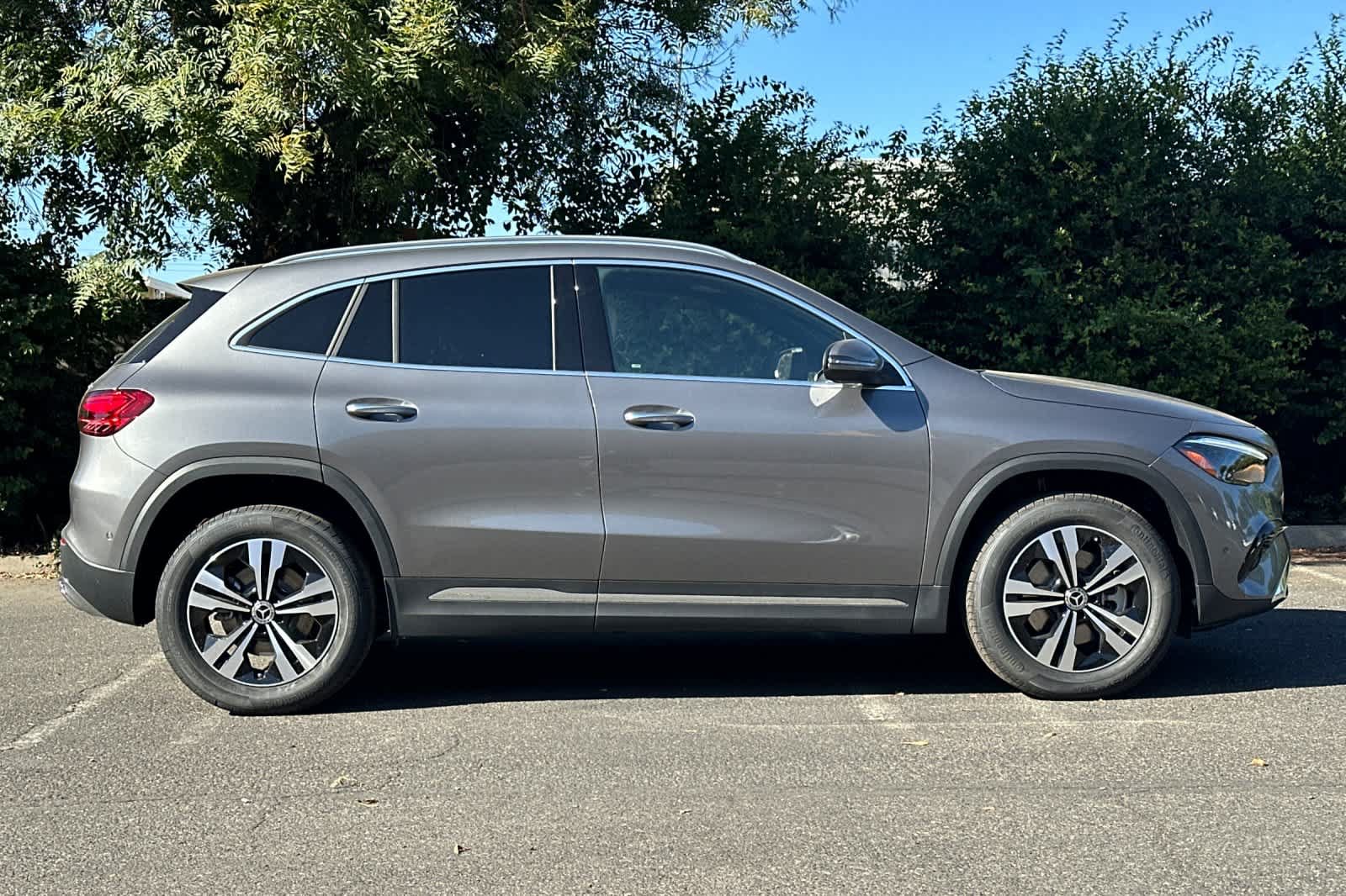 New 2026 Mercedes-Benz GLA 250 4MATIC image 2