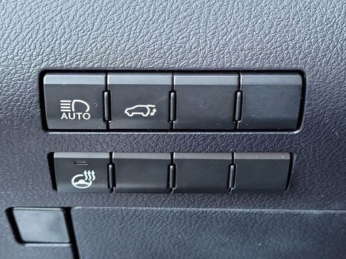 Used 2022 Lexus RX 350 AWD w/ Premium Package image 16