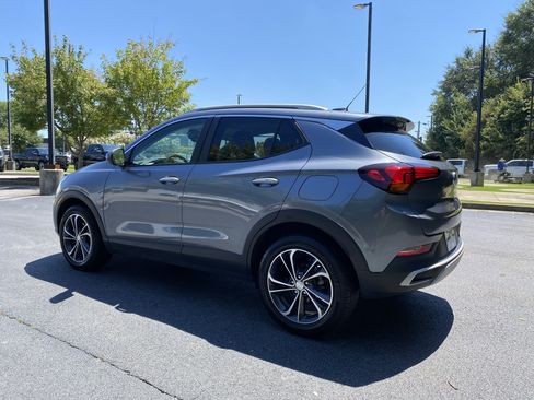 Used 2022 Buick Encore GX Select FWD image 7