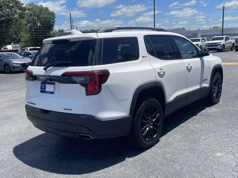 Used 2023 GMC Acadia SLT w/ Elevation Edition AWD/4WD image 3