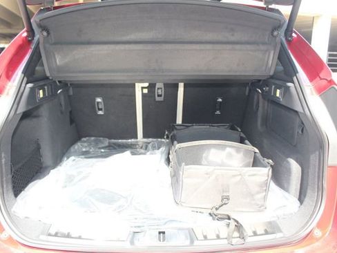 New 2026 Jaguar F-PACE R-Dynamic S image 12