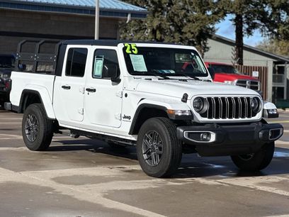 Used 2025 Jeep Gladiator Sport