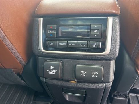 Used 2022 Subaru Ascent Touring AWD/4WD image 35