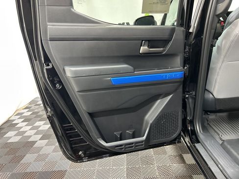 New 2025 Toyota Tacoma TRD Off-Road image 17