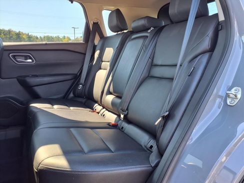 Used 2021 Nissan Rogue SL image 8