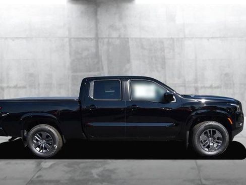 New 2026 Nissan Frontier SV image 5