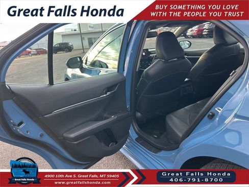 Used 2024 Toyota Camry XSE image 19