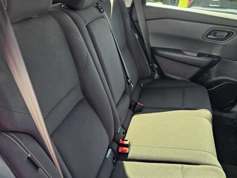 Used 2024 Nissan Rogue S FWD image 28